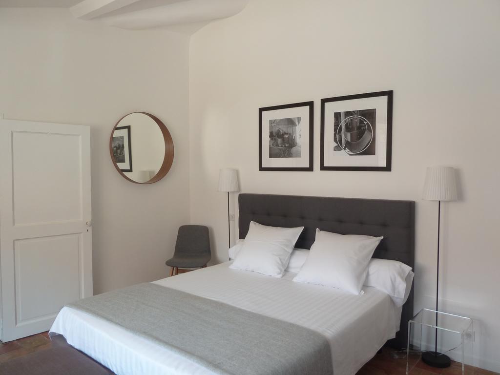 Appartement Quartier Mazarin Aix-en-Provence Habitación foto
