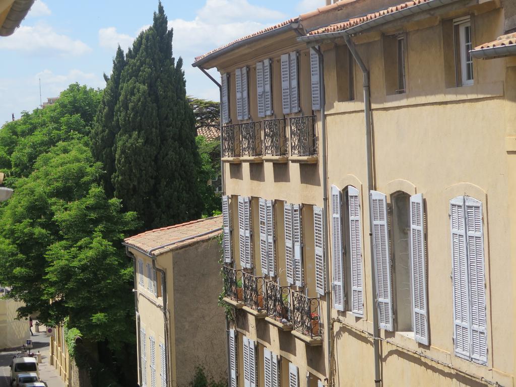 Appartement Quartier Mazarin Aix-en-Provence Habitación foto